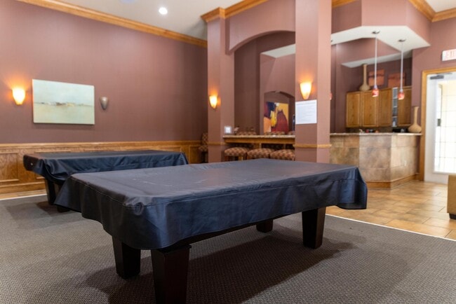 Building Photo - 6410 Emerald Dunes Dr