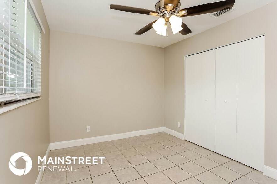 Building Photo - 10817 Dulawan Dr