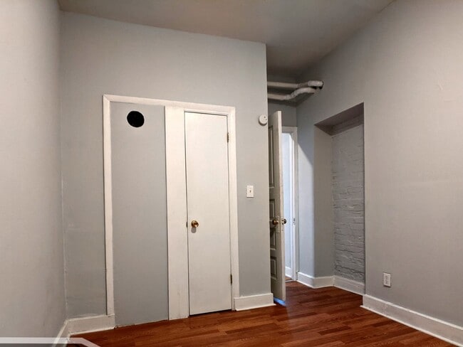 Building Photo - 3544 N Halsted St