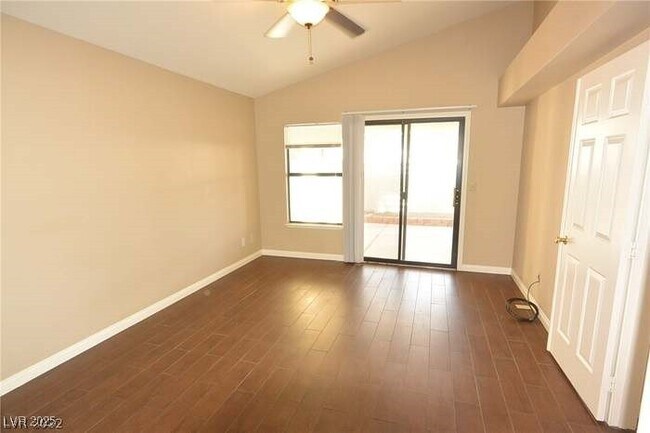 Building Photo - 5257 Crooked Valley Dr
