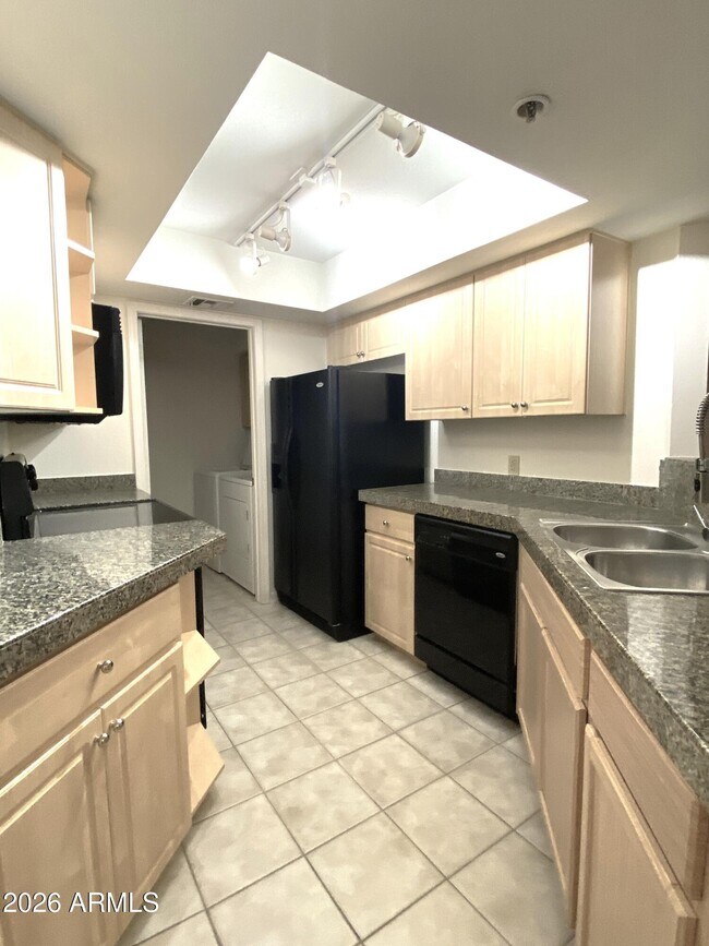 Building Photo - 5104 N 32nd St