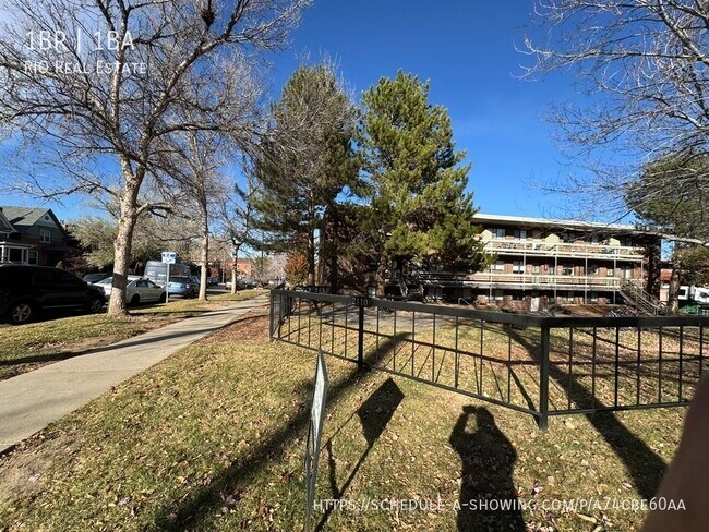 Building Photo - 2110 N Williams St