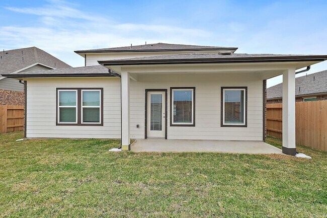 Building Photo - 12039 Meandering Strm Dr