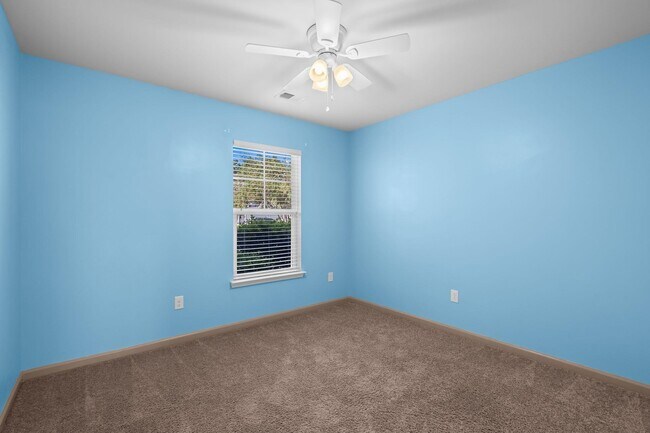 Building Photo - 4451 Livorn Loop