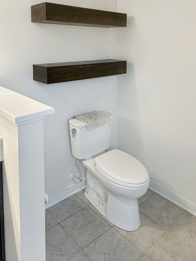 Building Photo - Stunning 4-bedroom in Midlothian, VA