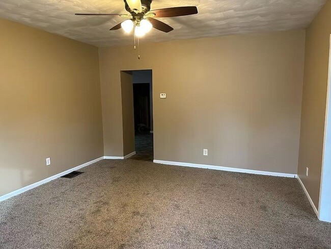 Building Photo - 2935 N 17th St