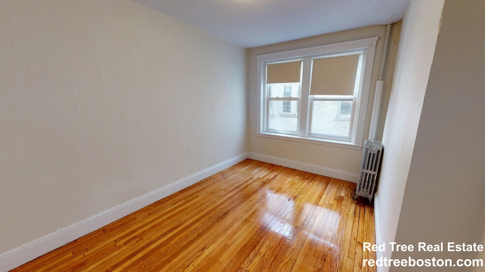 Building Photo - 119 Sutherland Rd