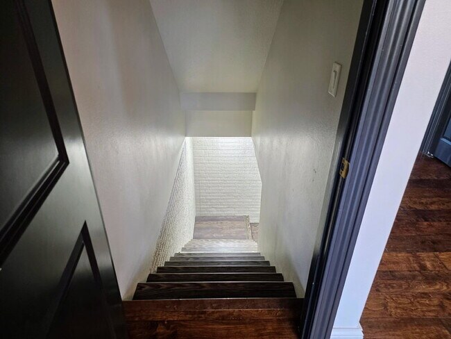 Building Photo - 3701 161st St