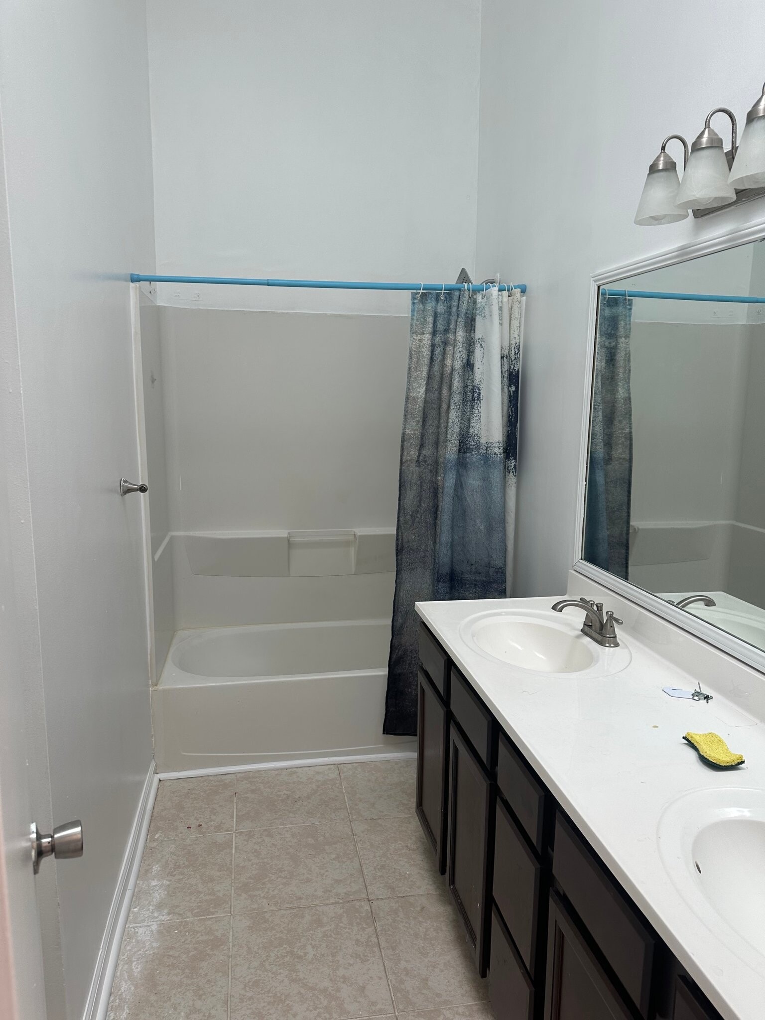 Building Photo - 6913 Woodstream Ln