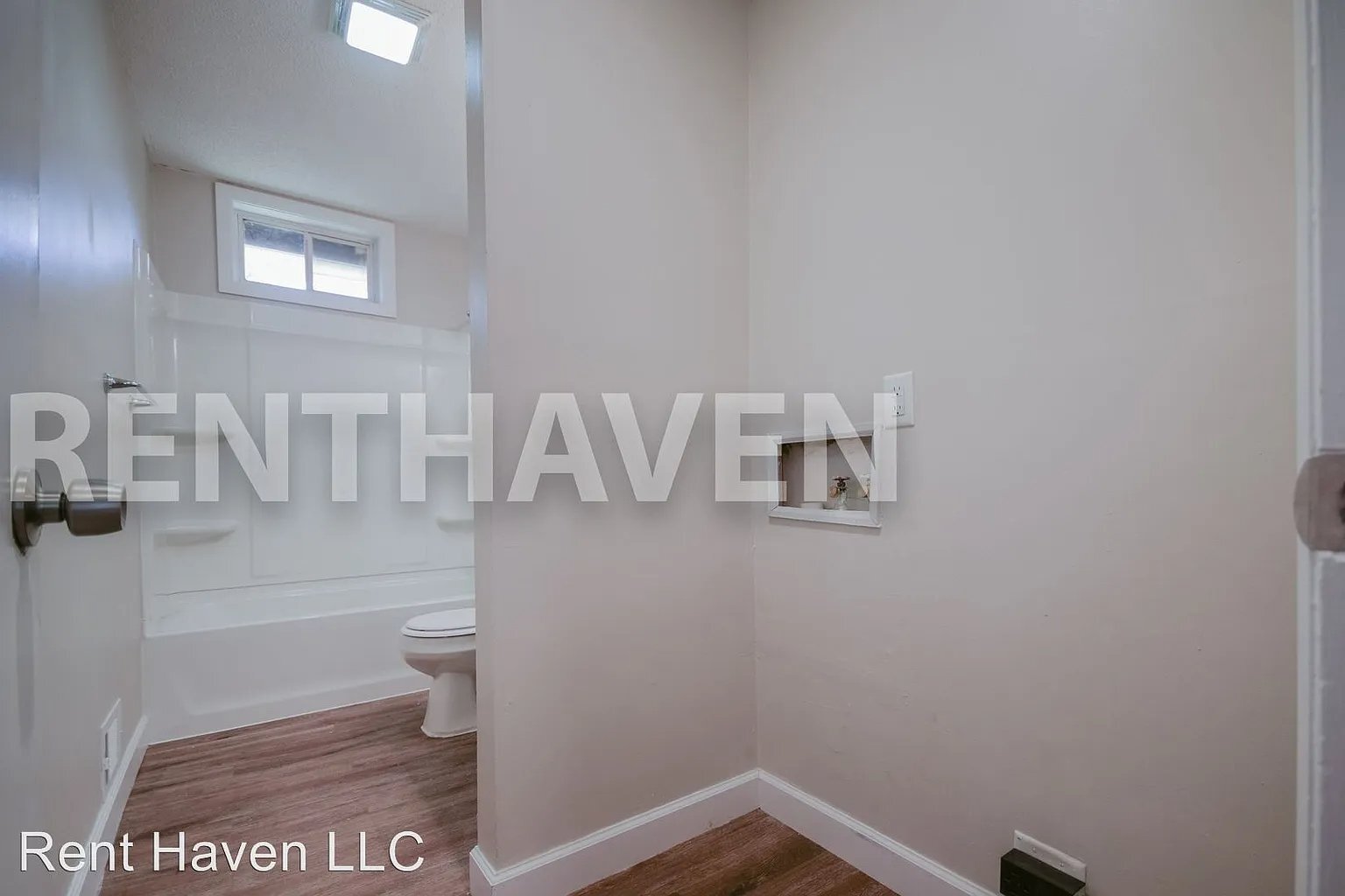 Building Photo - 1213 State Rd S-28-908