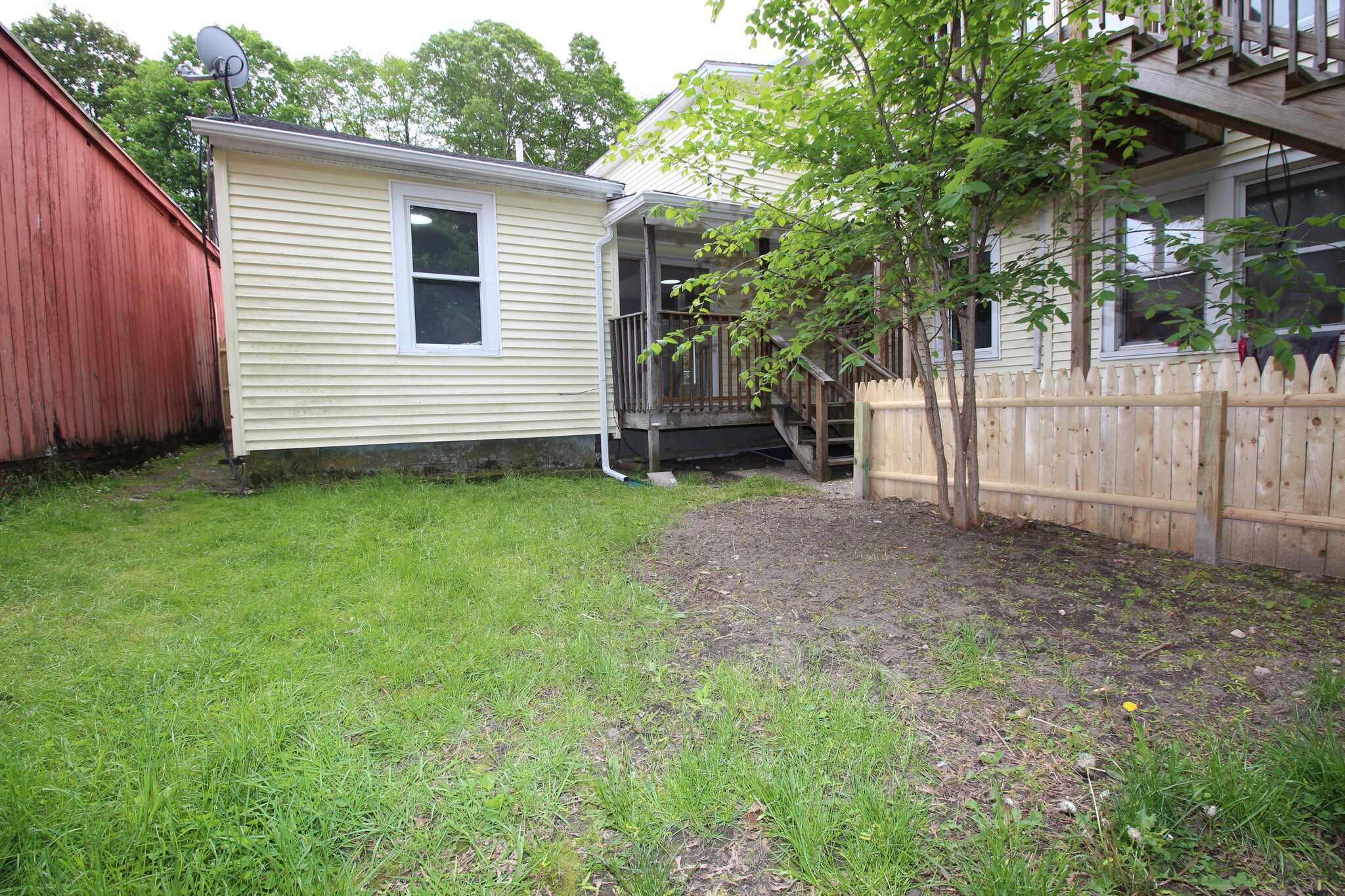 Private Backyard - 135 Chestnut St