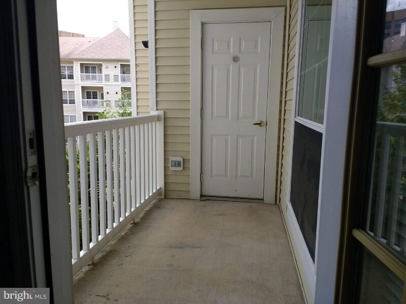 Building Photo - 4561 Strutfield Ln