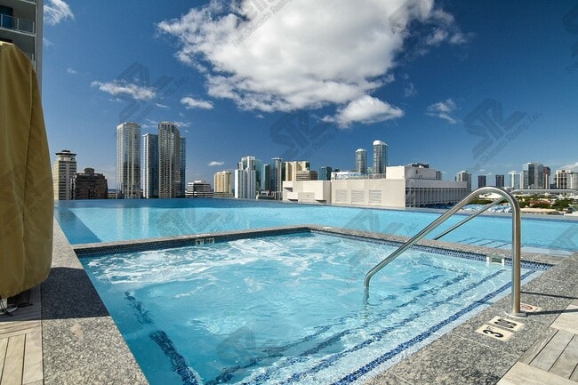 Building Photo - Brand New 1 Bedroom | 1 Bathroom The Park on Keeamoku