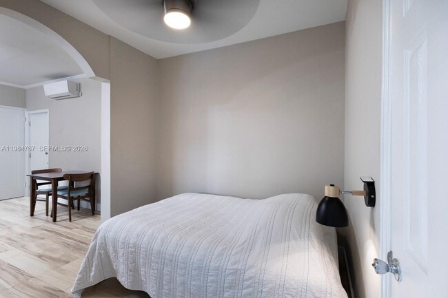 Building Photo - 260 Euclid Ave