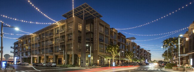 Building Photo - 5540 E Via Montoya Dr