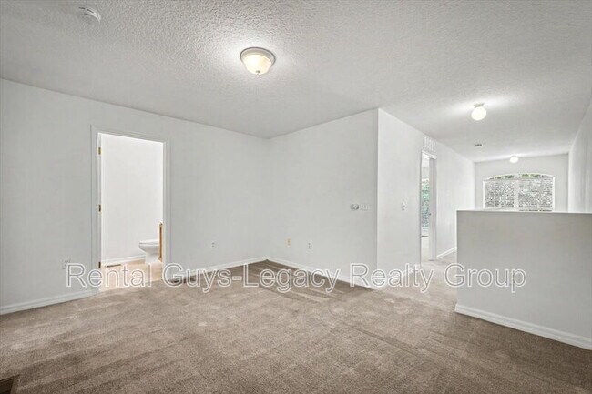 Building Photo - 7414 Palm Hills Dr