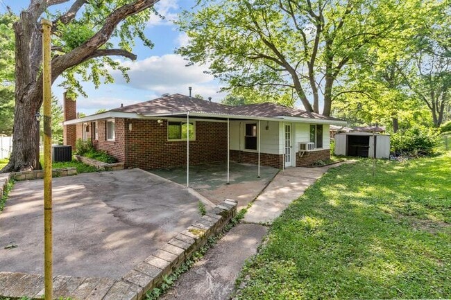 Building Photo - 9105 Brownridge Dr