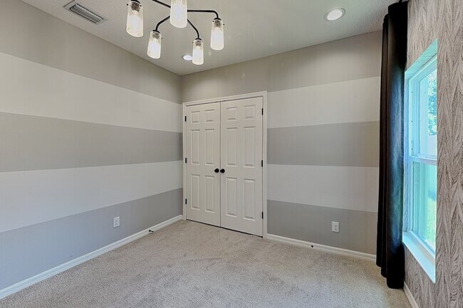 Building Photo - 1245 Celery Oaks Ln