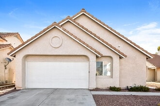 Building Photo - 3316 Sturbridge Cir