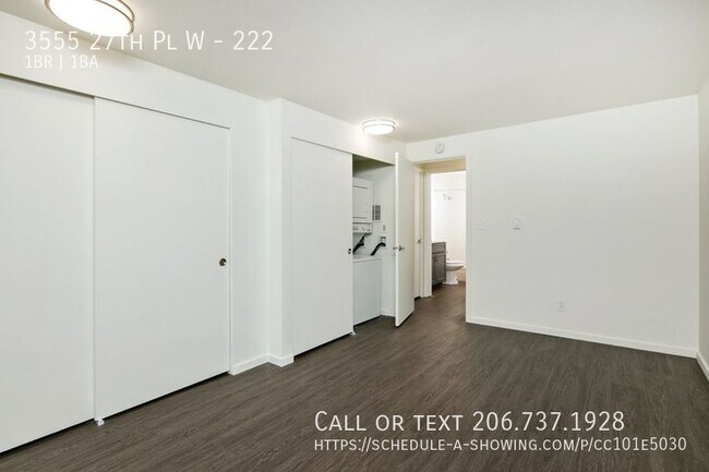 Building Photo - 3555 27th Pl W