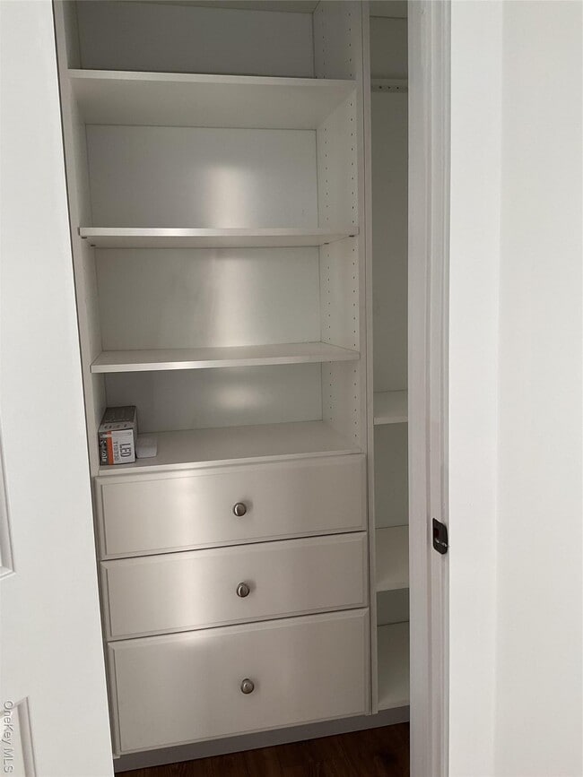 Building Photo - 50 Ridge St