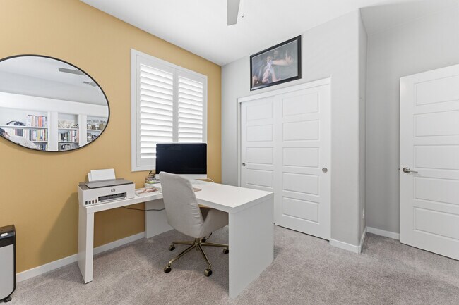 Building Photo - 31110 Bay Horse Way
