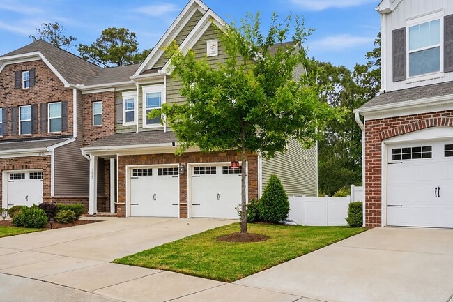 Building Photo - SPACIOUS AND BEAUTIFUL HOME IN MORRISVILLE-BRIER CREEK AREA