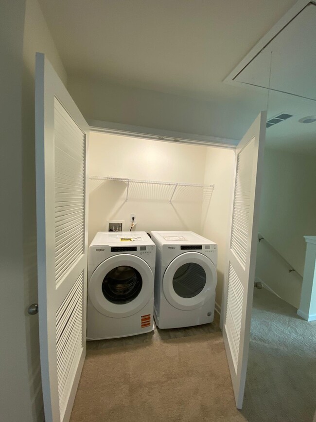 LaundryRoom - 4290 Callum Ct