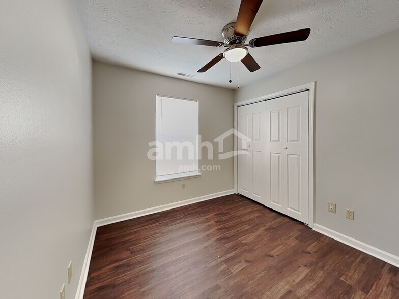 Building Photo - 1354 Millridge Dr