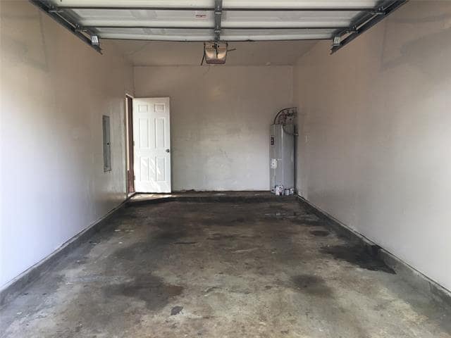 Building Photo - 10328 Woodleaf Dr