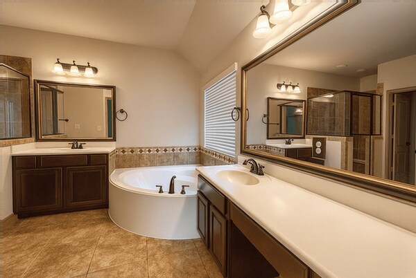Building Photo - 23715 Tristan Bay Ct
