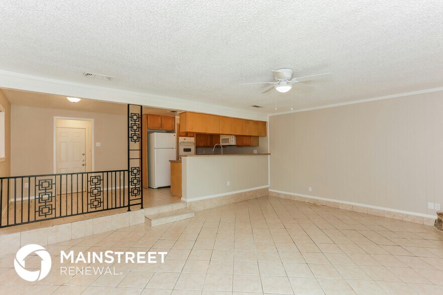 Building Photo - 2513 Mardell Dr