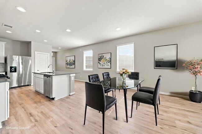 Building Photo - 2807 Chancery Summit Ct