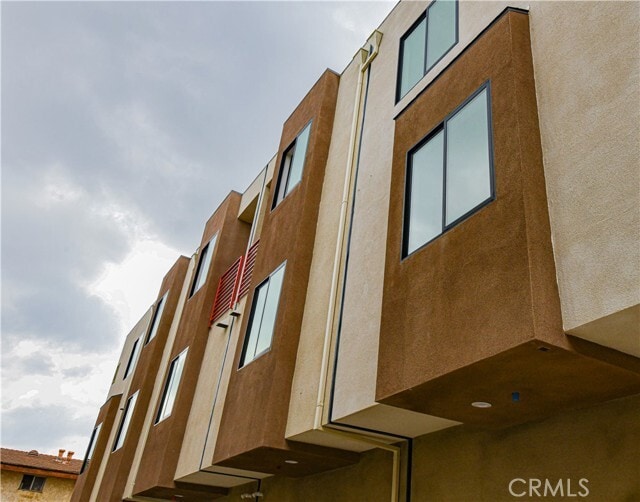 Building Photo - 15814 S Villas Lane