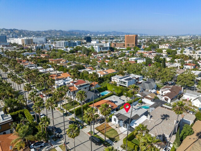 Building Photo - 140 N Carson Rd