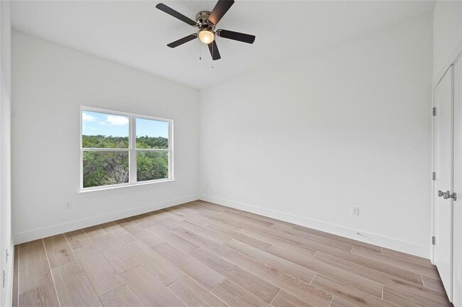 Building Photo - 2801 Wilson Ave