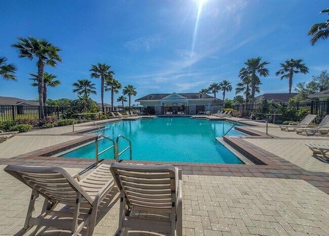 Building Photo - 1313 Trailwater St