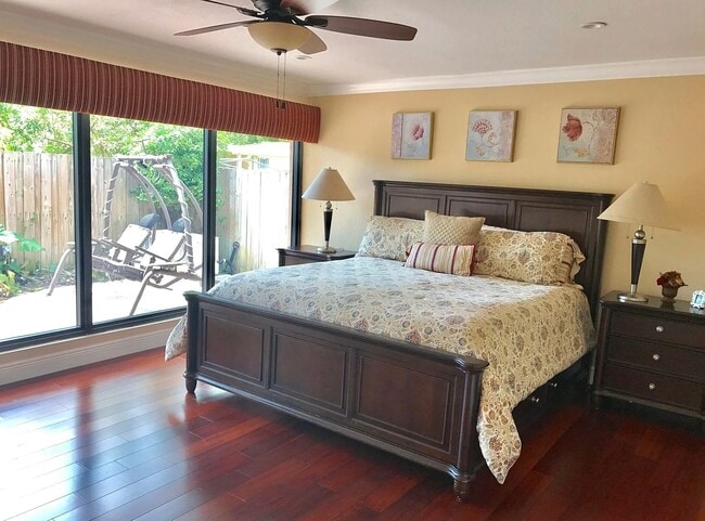 Building Photo - 6630 NW 38th Terrace