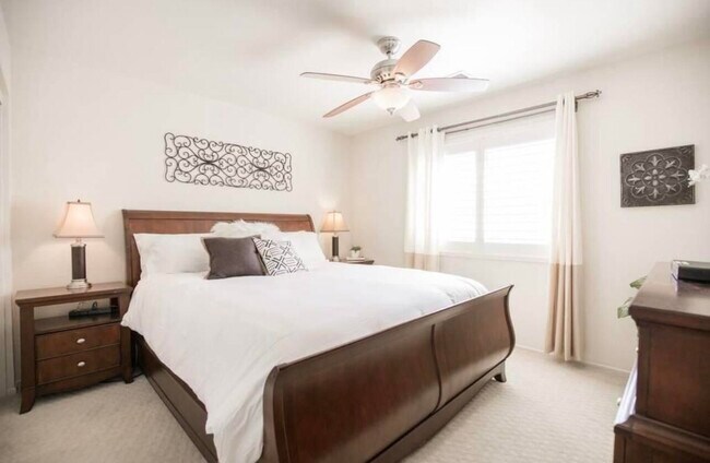 Building Photo - 45540 Desert Fox Dr