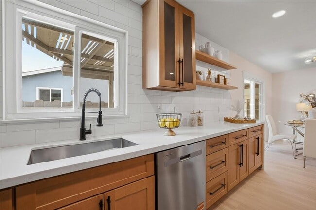 Building Photo - Concord Stunning! fully remodeled 3 bedroom 2 bathroom single family home w/ 2 car garage
