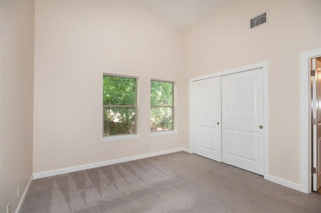 Building Photo - 1514 Betty Jo Dr