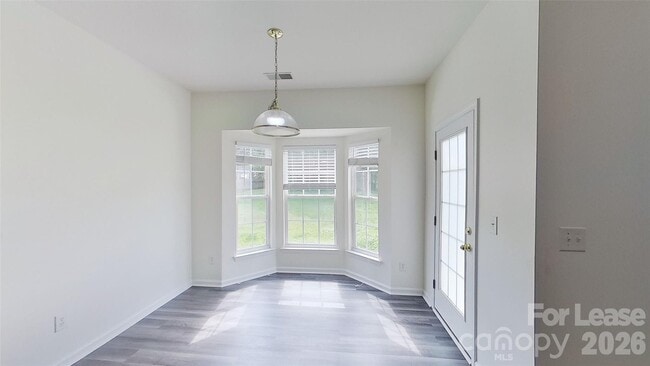 Building Photo - 2014 Rosewater Ln
