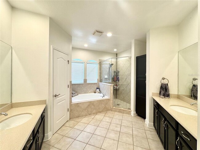 Building Photo - 212 Montara Drive