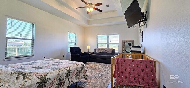 Building Photo - Single Family Home For Rent