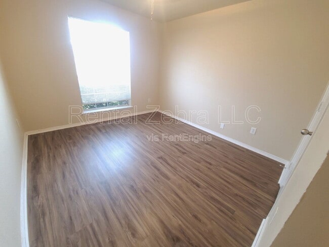 Building Photo - 787 Catalina Dr