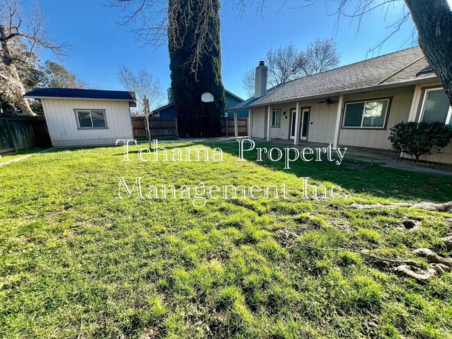 Building Photo - Beautiful 3 bedroom 2 bath home in Red Bluff