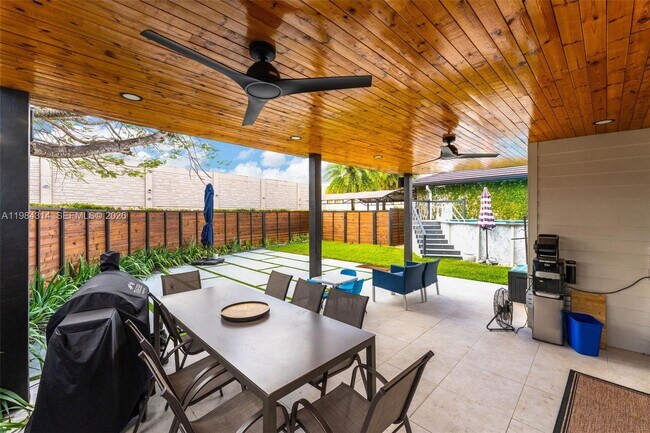 Building Photo - 17805 SW 114th Ct