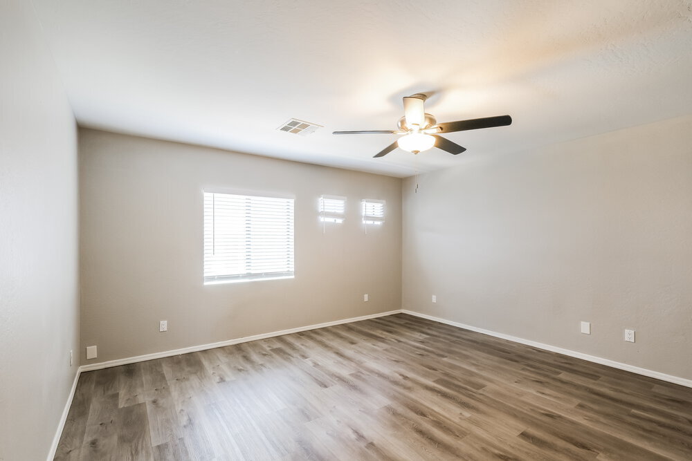 Building Photo - 10317 W Monterosa Ave