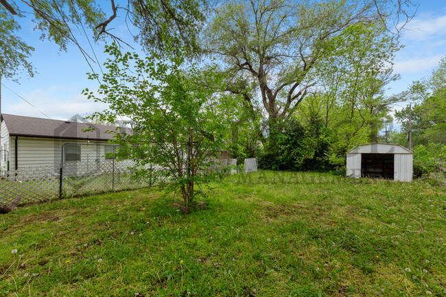 Building Photo - 1642 Denver Dr