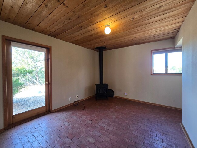 Building Photo - 22 Encantado Cir